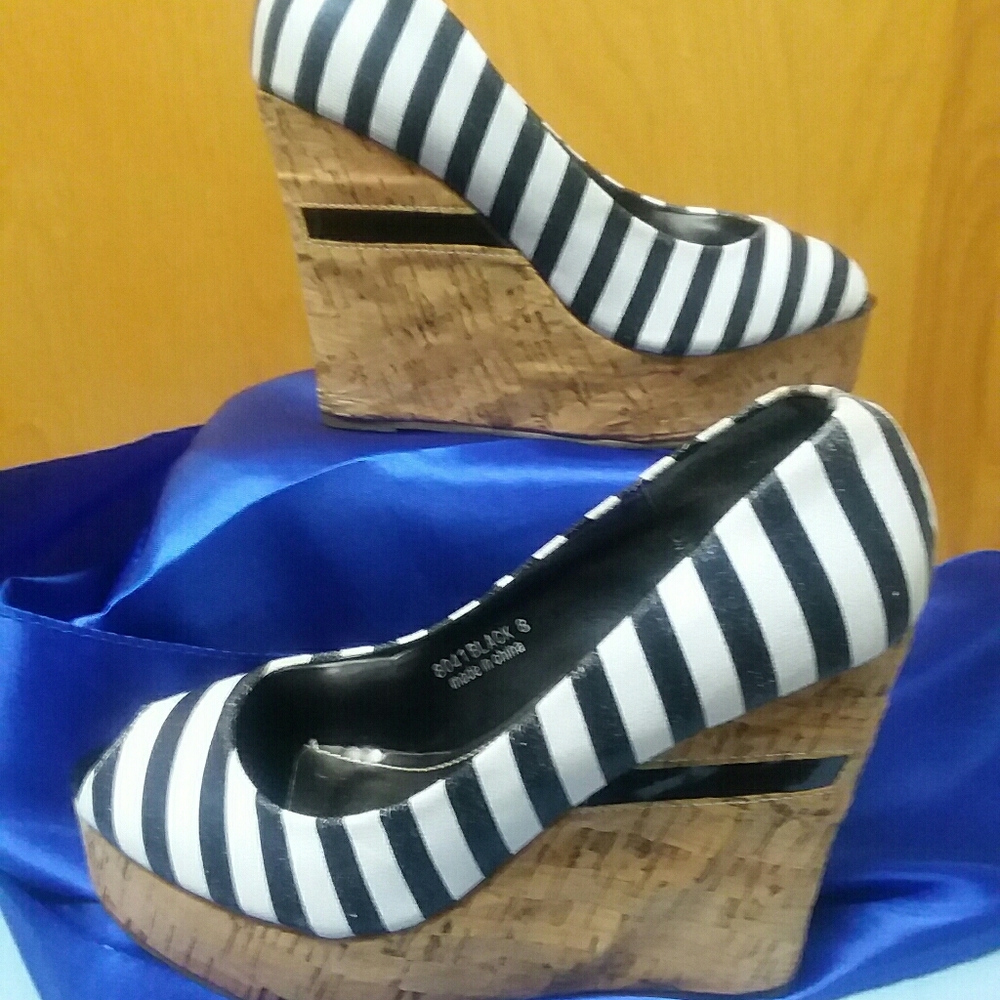 Zebra Black/White Wedge